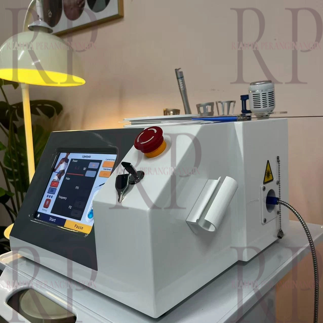 980nm Laser Lipolysis 6-in-1 Machine for fat reduction, spider vein removal, and skin rejuvenation
